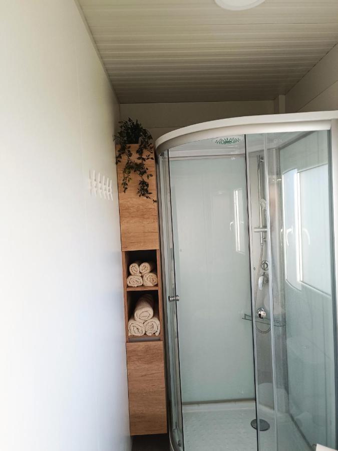 Mobile Home Vilmaris Pakoštane 外观 照片