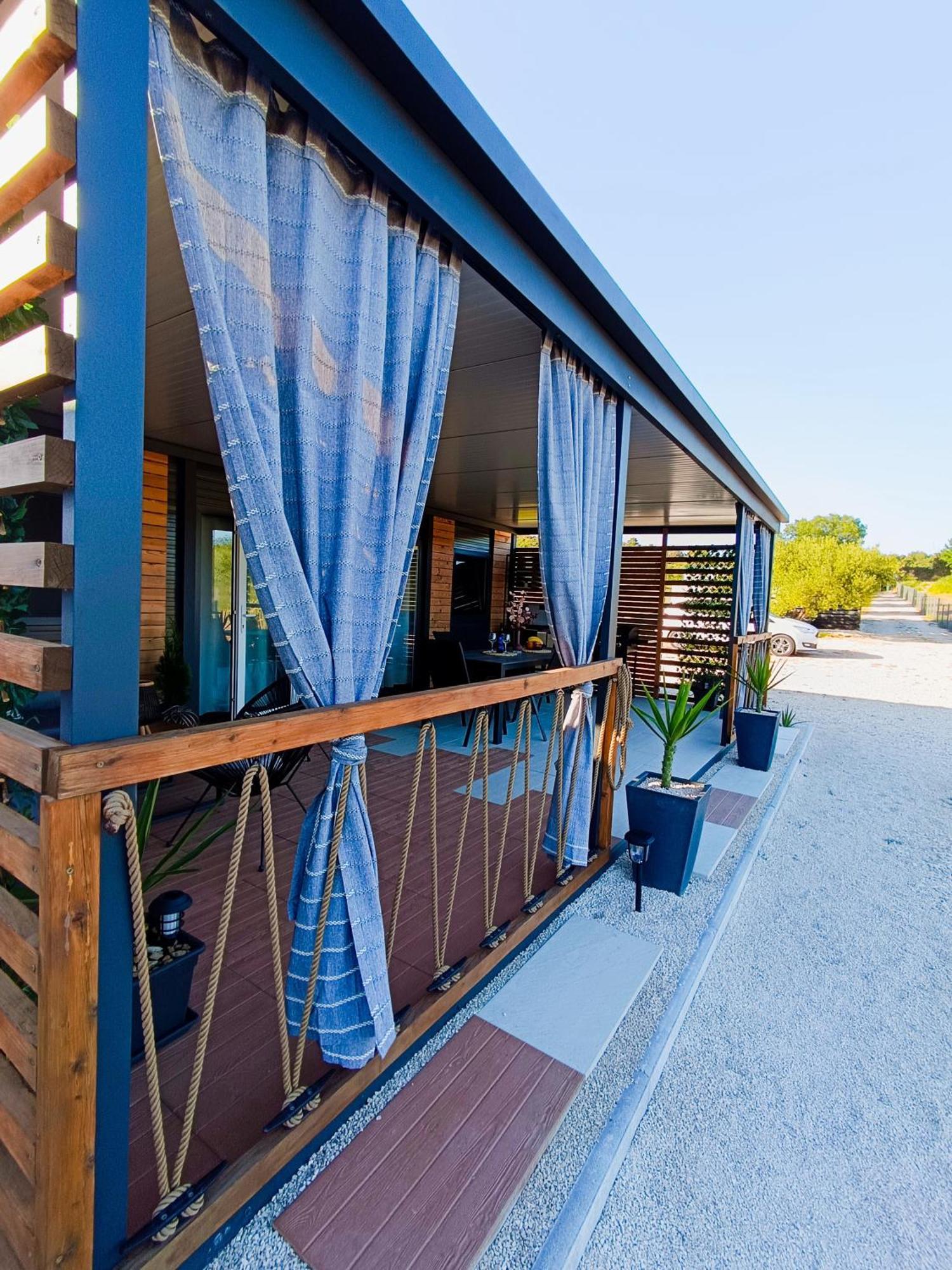 Mobile Home Vilmaris Pakoštane 外观 照片