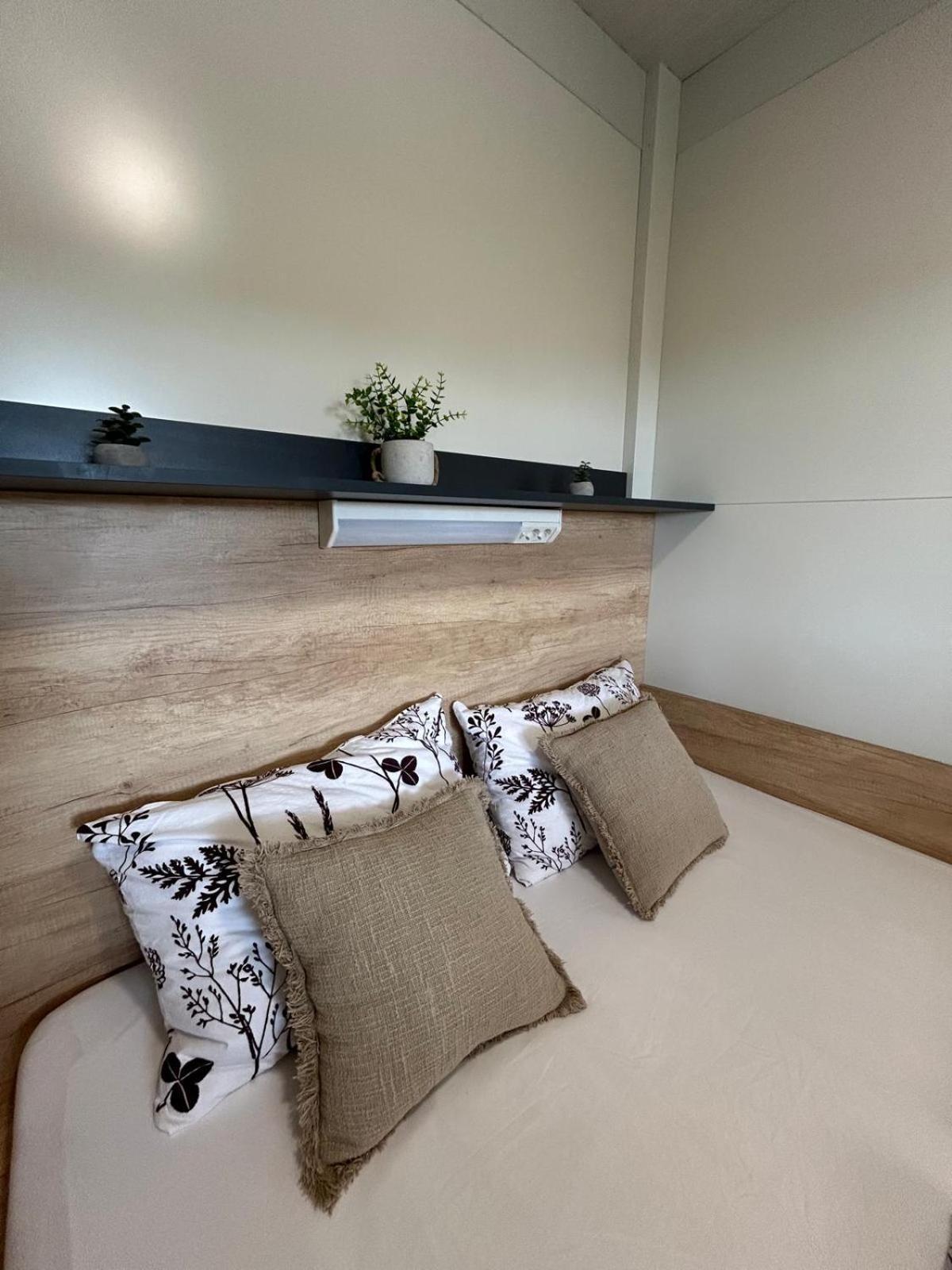 Mobile Home Vilmaris Pakoštane 外观 照片